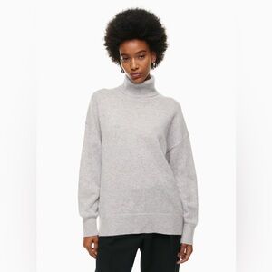 Aritzia 2025 Babaton LUXE 100% CASHMERE soft turtleneck relaxed sweater jumper S